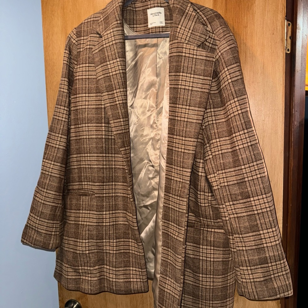 Brown plaid blazer